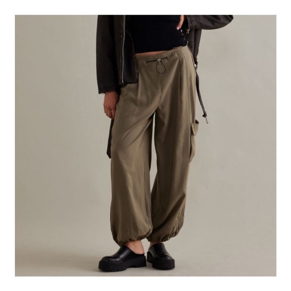 Anthropologie Bungee Parachute Pants Olive Green size 2X - Picture 2 of 12